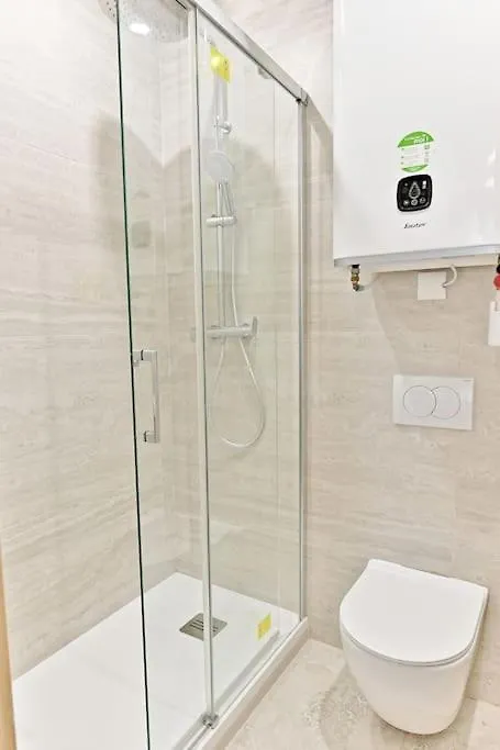 Charmant Studio Parisien - 17Eme Arrondissement דירה