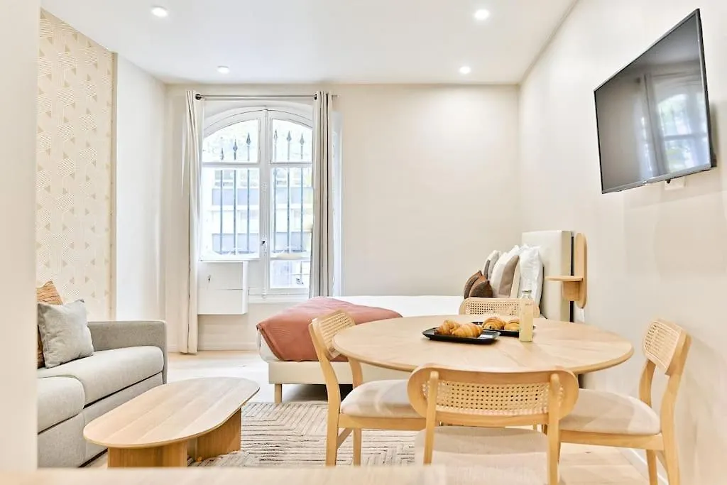 Charmant Studio Parisien - 17Eme Arrondissement Daire